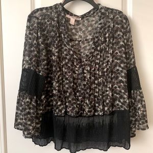 Forever21 long sleeve top.